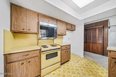 419 10th Avenue, Indialantic, FL 32903 - Photo 6