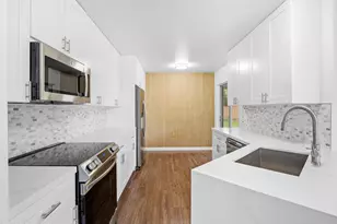 366 Haverford Ln NE, Palm Bay, FL 32907 - Photo 6