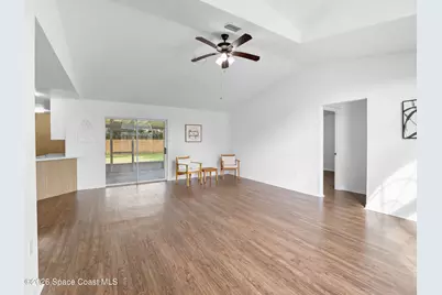 366 Haverford Lane NE, Palm Bay, FL 32907 - Photo 4