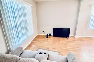 402 Breckenridge Cir SE, Palm Bay, FL 32909 - Photo 4