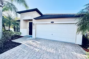 402 Breckenridge Cir SE, Palm Bay, FL 32909 - Photo 2