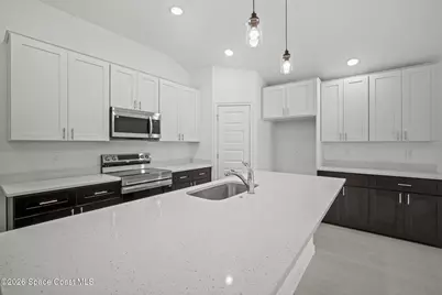 990 Waco Boulevard SE, Palm Bay, FL 32909 - Photo 6