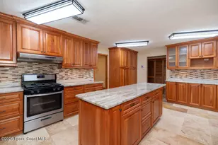 5290 Pina Vista Dr, Melbourne, FL 32934 - Photo 10