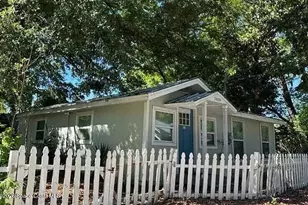 7409 Rhode Island Dr, Tampa, FL 33618 - Photo 4