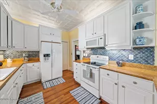 1110 Riverside Dr, Titusville, FL 32780 - Photo 18