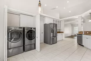 6915 Renshaw Dr, Melbourne, FL 32940 - Photo 12