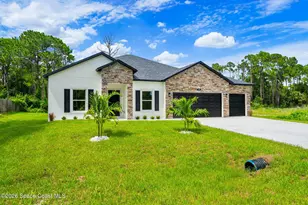 1024 Tevis St SE, Palm Bay, FL 32909 - Photo 1