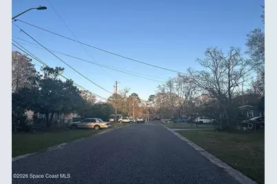 7453 Jade Drive N, Jacksonville, FL 32210 - Photo 4