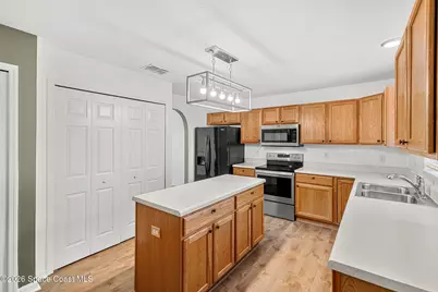 3325 Burdock Avenue, Melbourne, FL 32904 - Photo 12