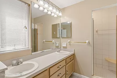 693 W Pine Road, Melbourne Village, FL 32904 - Photo 12