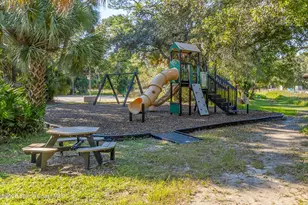 693 W Pine Rd, Melbourne Village, FL 32904 - Photo 44