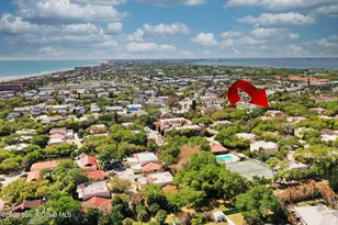 8711 Hibiscus Ct, Cape Canaveral, FL 32920 - Photo 2