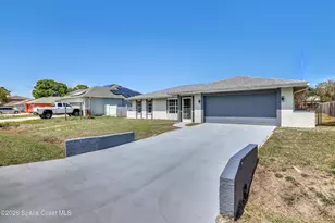 999 Castile Rd SE, Palm Bay, FL 32909 - Photo 4