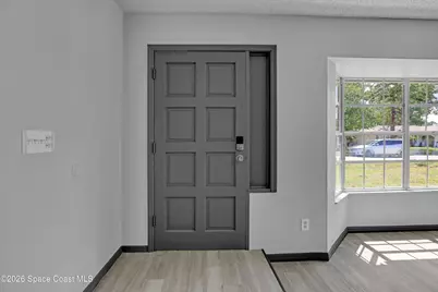 999 Castile Road SE, Palm Bay, FL 32909 - Photo 6