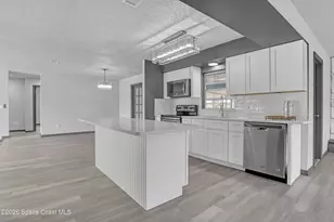 999 Castile Rd SE, Palm Bay, FL 32909 - Photo 24