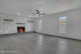 999 Castile Rd SE, Palm Bay, FL 32909 - Photo 14