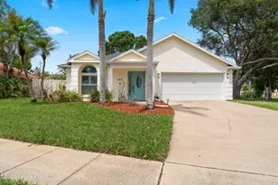 2470 Forest Run Dr, Melbourne, FL 32935 - Photo 2