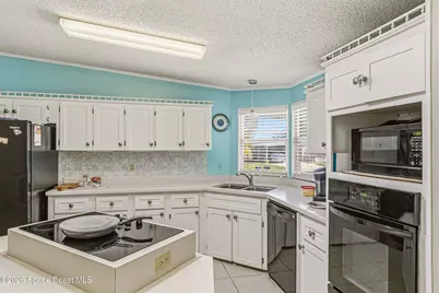 917 Cypress Street, Barefoot Bay, FL 32976 - Photo 10