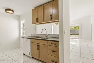 972 S Fork Cir, Melbourne, FL 32901 - Photo 6