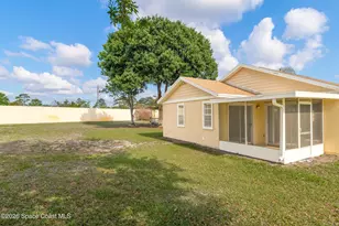 972 S Fork Cir, Melbourne, FL 32901 - Photo 4