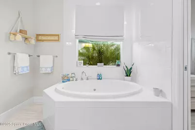 8563 Catalissa Avenue, Melbourne, FL 32940 - Photo 16