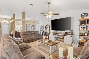 581 Ganley Street SW, Palm Bay, FL 32908 - Photo 4