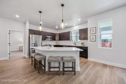 825 Santo Domingo Avenue SW, Palm Bay, FL 32908 - Photo 2