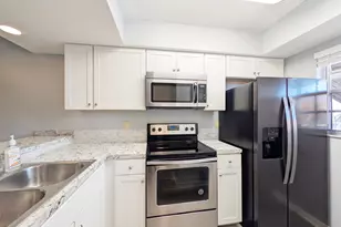 3039 Sir Hamilton Cir, Titusville, FL 32780 - Photo 4