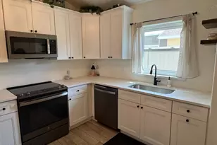 3837 Sunflower Ct, Merritt Island, FL 32953 - Photo 10