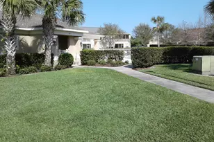 1359 Hampton Park Ln, Melbourne, FL 32940 - Photo 16