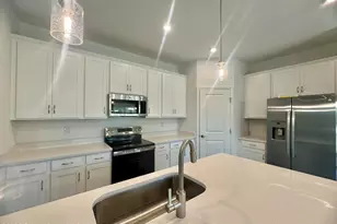 3150 Viridian Cir, Melbourne, FL 32904 - Photo 6