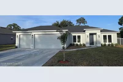 371 Bryn Mawr Avenue NE, Palm Bay, FL 32907 - Photo 2