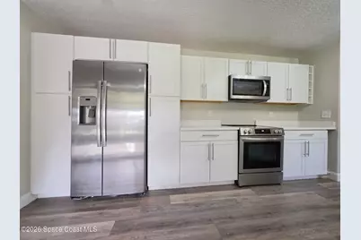 647 Bryant Road SW, Palm Bay, FL 32908 - Photo 6