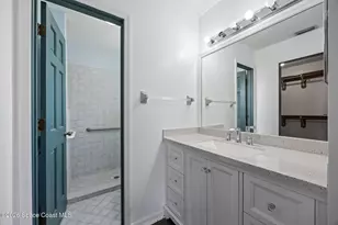 854 Dale Cir, Sebastian, FL 32958 - Photo 14