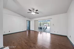 854 Dale Cir, Sebastian, FL 32958 - Photo 6