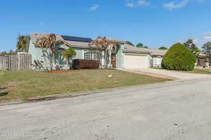 4770 Hidden Creek Rd, Palm Beach Shores, FL 32935 - Photo 4