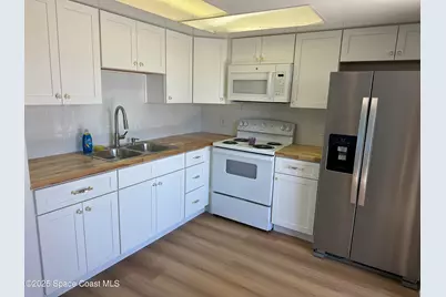 1145 N Shannon Avenue #16, Indialantic, FL 32903 - Photo 8