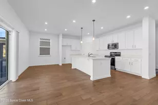 897 Castleford Ave NE, Palm Bay, FL 32905 - Photo 8