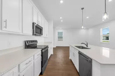 897 Castleford Avenue NE, Palm Bay, FL 32905 - Photo 12