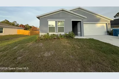 487 Wiltshire Avenue SW, Palm Bay, FL 32908 - Photo 2