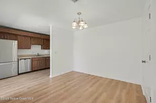 3915 Vista Oaks Cir NE, Palm Bay, FL 32905 - Photo 6