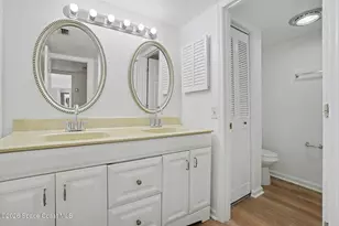 3915 Vista Oaks Cir NE, Palm Bay, FL 32905 - Photo 20