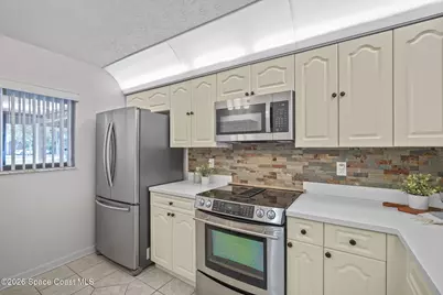 1611 Minutemen Causeway #107-Hh, Cocoa Beach, FL 32931 - Photo 4