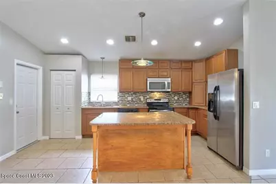 8006 Bracken Lane, Melbourne, FL 32940 - Photo 6