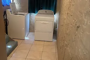 108 E Ave D E, Melbourne, FL 32901 - Photo 12