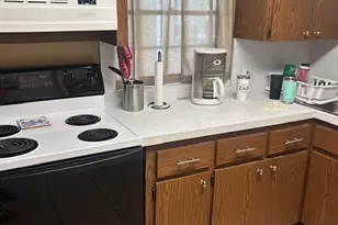 108 E Ave D E, Melbourne, FL 32901 - Photo 16