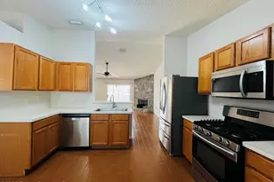 829 Honeysuckle Dr, Rockledge, FL 32955 - Photo 2