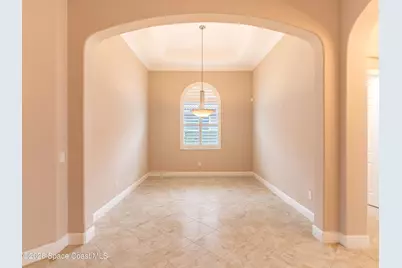 1724 Belmont Circle SW, Vero Beach, FL 32968 - Photo 8