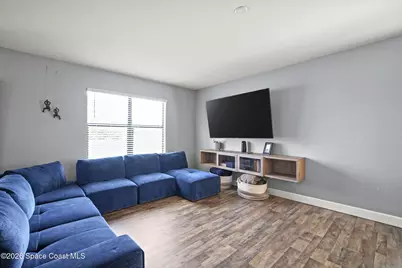 927 Remington Green Drive SE, Palm Bay, FL 32909 - Photo 10