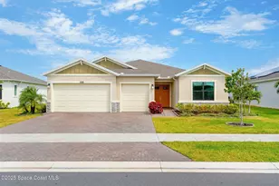 1082 Great Belt Cir, Melbourne, FL 32940 - Photo 2